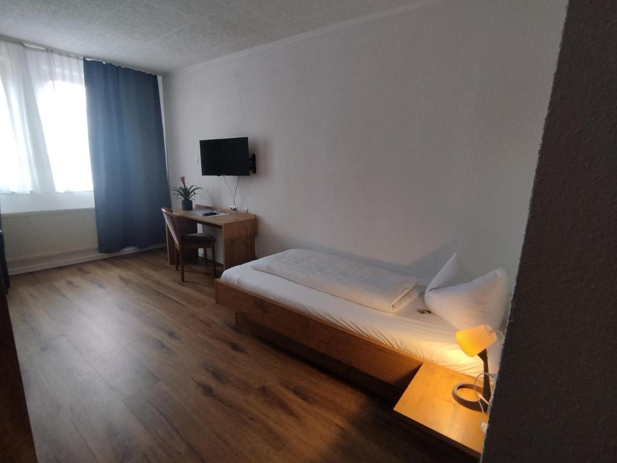 Hotel Sonnenkeller Neu-Ulm Exterior foto